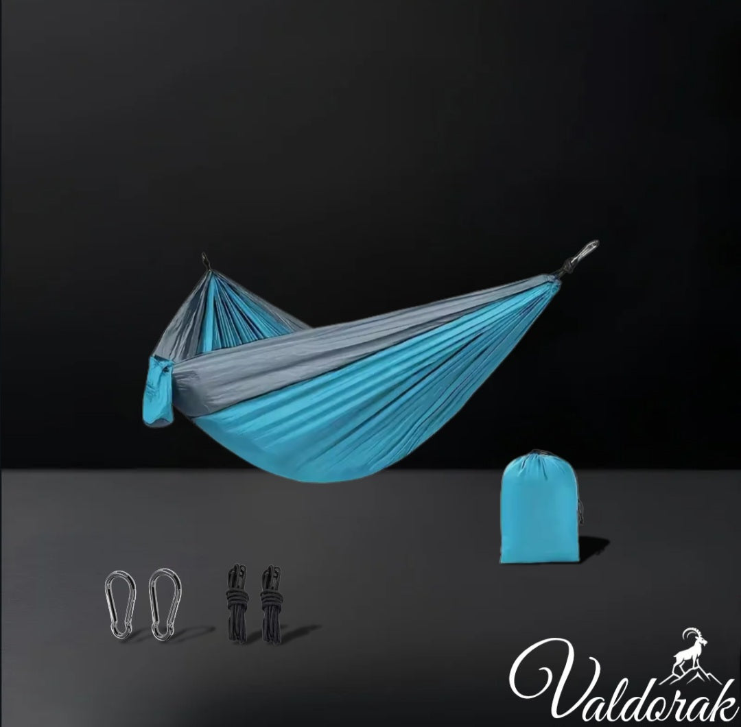 Hamac de camping Valdorak bleu et gris avec mousquetons et sangles pour extérieur