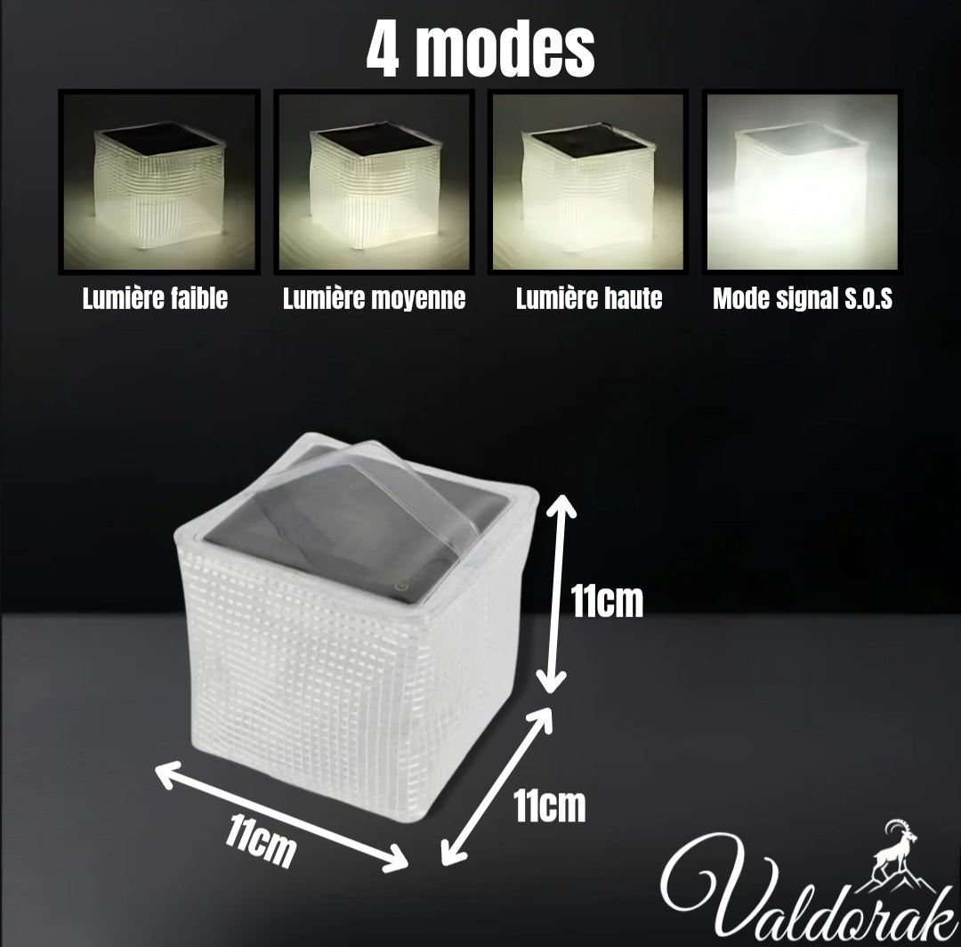 Lanterne solaire randonnée Valdorak avec 4 modes d'éclairage et design compact pour les randonneurs
